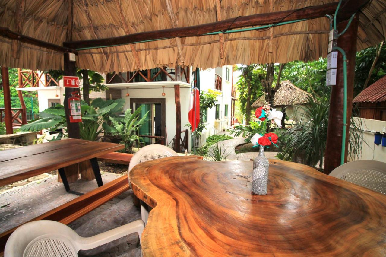 Hotel Pancho Villas Bacalar - Free Bikes And Paddles Ngoại thất bức ảnh