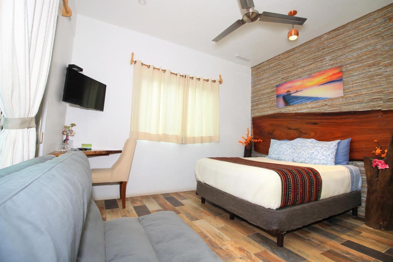 Hotel Pancho Villas Bacalar - Free Bikes And Paddles Ngoại thất bức ảnh