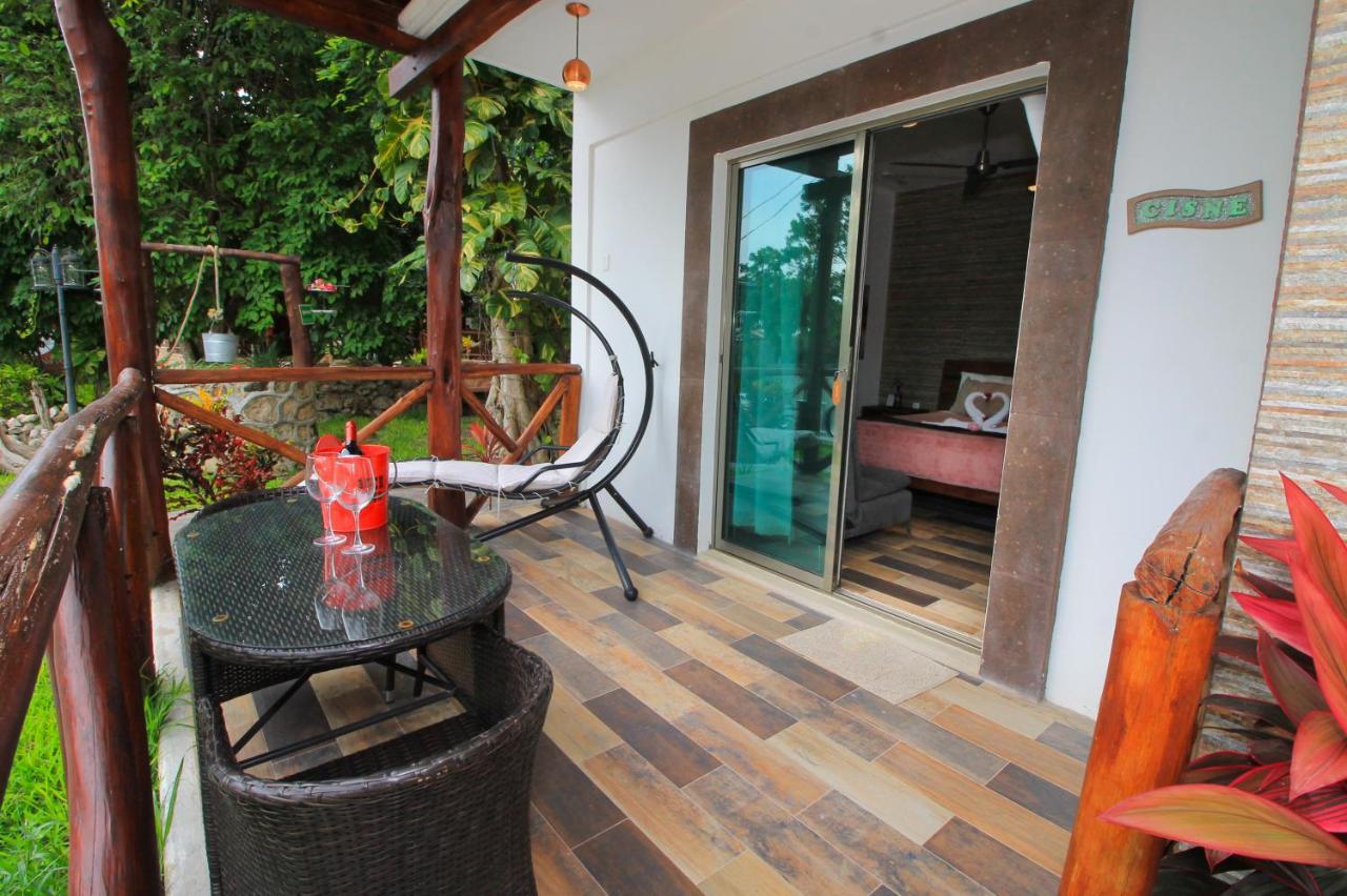 Hotel Pancho Villas Bacalar - Free Bikes And Paddles Ngoại thất bức ảnh