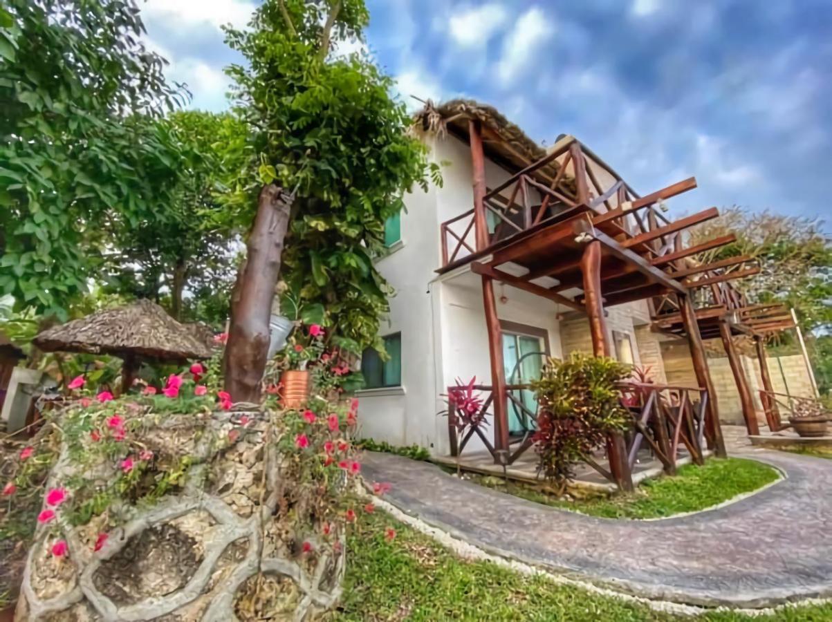 Hotel Pancho Villas Bacalar - Free Bikes And Paddles Ngoại thất bức ảnh