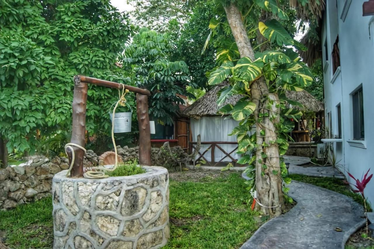 Hotel Pancho Villas Bacalar - Free Bikes And Paddles Ngoại thất bức ảnh
