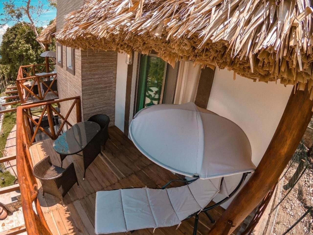 Hotel Pancho Villas Bacalar - Free Bikes And Paddles Ngoại thất bức ảnh